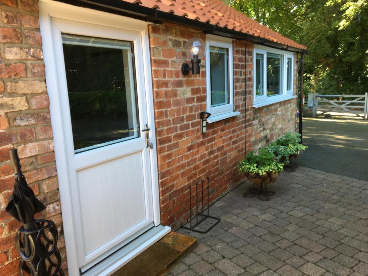 Crossways Self-Catering Cottage - Self Contained East Ravendale Extérieur photo