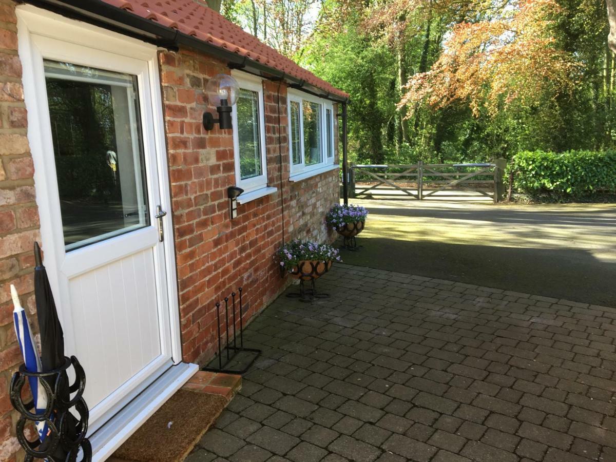 Crossways Self-Catering Cottage - Self Contained East Ravendale Extérieur photo